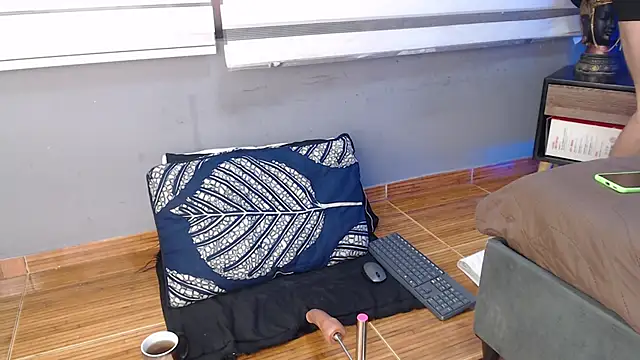 Snapshot of samirscott chatting on June 16, 2026, 12:52 pm samirscott online show from June 16, 2026, 12:52 pm