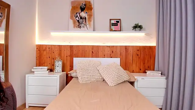 Snapshot of esenciamigrante chatting on October 13, 2025, 12:38 pm esenciamigrante online show from October 13, 2025, 12:38 pm