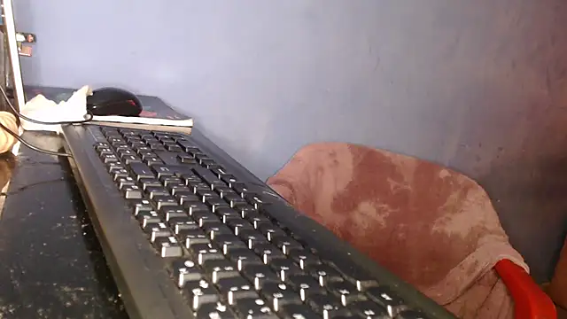 Snapshot of gaticaloca chatting on October 12, 2025, 12:59 pm gaticaloca online show from October 12, 2025, 12:59 pm