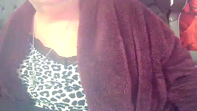 Snapshot of Playful_MILF_Demi chatting on March 17, 2026, 5:38 pm Playful MILF Demi online show from March 17, 2026, 5:38 pm