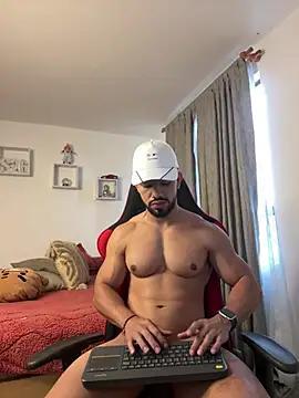 Ezzio Scolaro online show from February 5, 2026, 12:10 pm