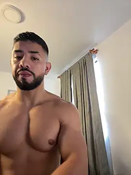 Ezzio Scolaro online show from March 9, 2026, 10:03 pm