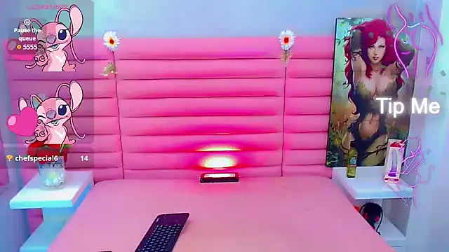 miss dania75 online show from October 26, 2025, 1:39 pm