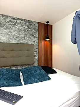 Snapshot of Sam_Clark chatting on October 21, 2025, 4:02 am Sam Clark online show from October 21, 2025, 4:02 am