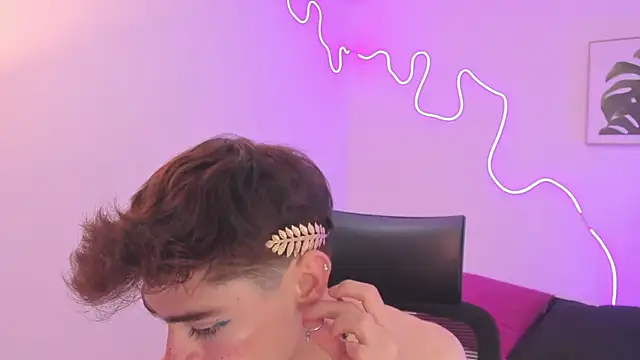 Snapshot of Sam_Clark chatting on November 7, 2025, 3:17 am Sam Clark online show from November 7, 2025, 3:17 am