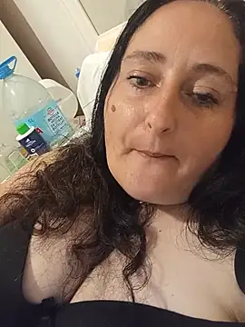 Bella 862 online show from August 7, 2026, 7:05 pm
