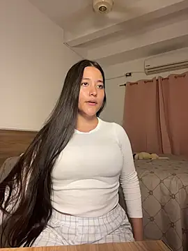 Nhefertary online show from April 6, 2026, 4:46 am