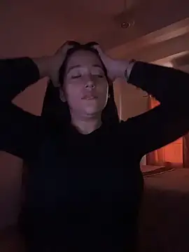 Nhefertary online show from April 9, 2026, 8:25 pm