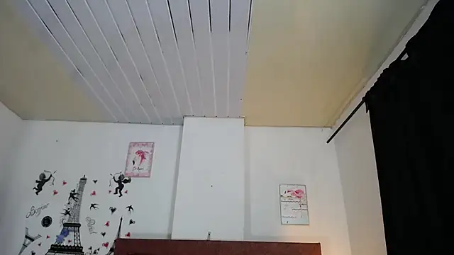 vauroraper online show from November 2, 2025, 1:08 am