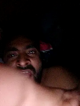 mfrboss1 online show from December 1, 2025, 10:48 pm