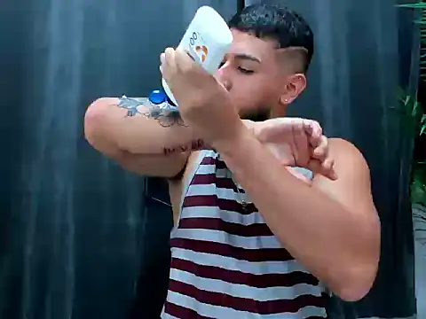 Snapshot of jasonshaw25 chatting on February 4, 2026, 5:30 pm jasonshaw25 online show from February 4, 2026, 5:30 pm