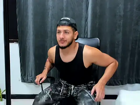 Snapshot of jasonshaw25 chatting on February 26, 2026, 5:23 pm jasonshaw25 online show from February 26, 2026, 5:23 pm