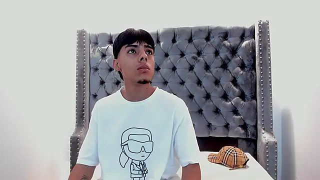 Snapshot of JACCOCK_4 chatting on October 28, 2025, 4:05 am JACCOCK 4 online show from October 28, 2025, 4:05 am