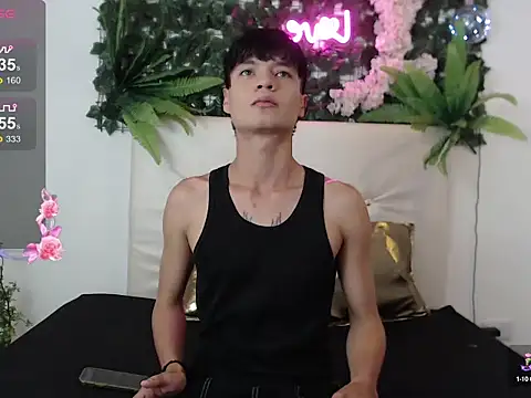 Snapshot of alex_russo__ chatting on October 8, 2025, 3:15 am alex russo online show from October 8, 2025, 3:15 am