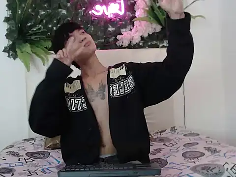 Snapshot of alex_russo__ chatting on October 23, 2025, 3:28 am alex russo online show from October 23, 2025, 3:28 am