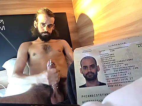 sexyyitaliano69 online show from October 7, 2025, 8:17 pm