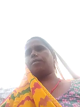 Snapshot of Janvi_tv chatting on October 8, 2025, 1:58 am Janvi tv online show from October 8, 2025, 1:58 am