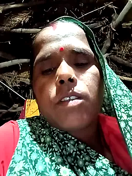 Snapshot of Janvi_tv chatting on October 27, 2025, 2:21 pm Janvi tv online show from October 27, 2025, 2:21 pm