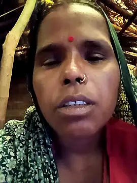 Snapshot of Janvi_tv chatting on October 28, 2025, 2:26 am Janvi tv online show from October 28, 2025, 2:26 am