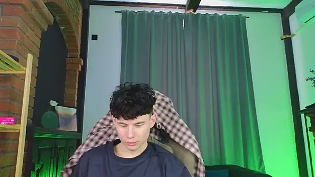 Cute Mike online show from February 25, 2026, 8:46 am