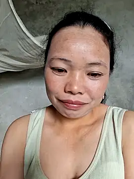 Snapshot of miomio-12 chatting on October 9, 2025, 5:05 am miomio-12 online show from October 9, 2025, 5:05 am