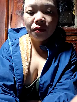 Snapshot of miomio-12 chatting on November 9, 2025, 9:46 pm miomio-12 online show from November 9, 2025, 9:46 pm