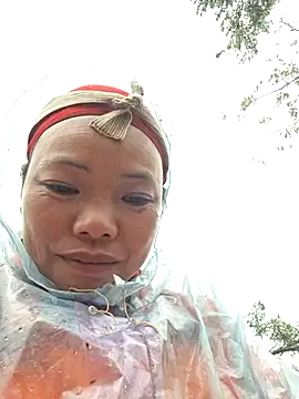 Snapshot of miomio-12 chatting on November 12, 2025, 12:44 am miomio-12 online show from November 12, 2025, 12:44 am