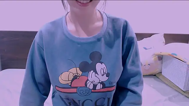 Snapshot of ravy_kim chatting on February 12, 2026, 4:02 pm ravy kim online show from February 12, 2026, 4:02 pm