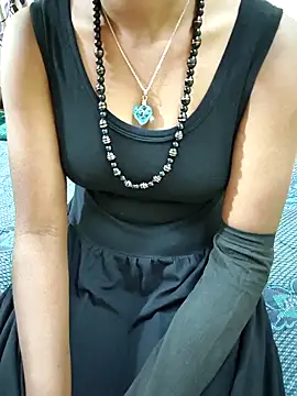 Snapshot of Chennai-couples chatting on November 4, 2025, 5:23 pm Chennai-couples online show from November 4, 2025, 5:23 pm