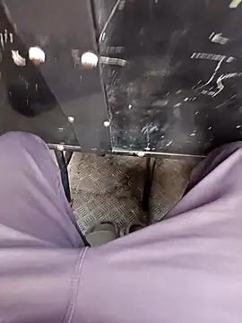 Snapshot of hemcrazy chatting on December 22, 2025, 3:14 am hemcrazy online show from December 22, 2025, 3:14 am