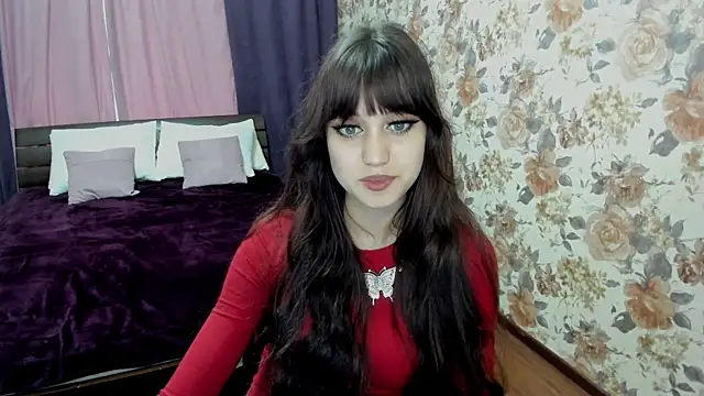 Snapshot of TiffanyYounge chatting on October 14, 2025, 10:49 am TiffanyYounge online show from October 14, 2025, 10:49 am