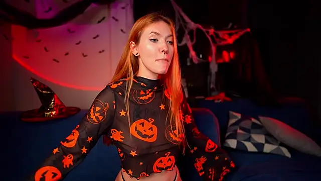 Snapshot of SsonicPorn chatting on October 27, 2025, 5:06 pm SsonicPorn online show from October 27, 2025, 5:06 pm