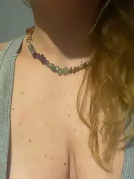 Snapshot of melisss2 chatting on November 5, 2025, 9:15 pm melisss2 online show from November 5, 2025, 9:15 pm