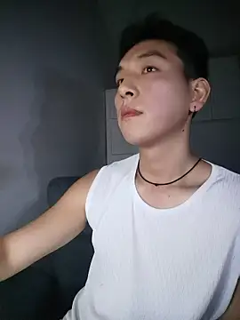 Snapshot of xqcbb_10 chatting on November 4, 2025, 5:01 pm xqcbb 10 online show from November 4, 2025, 5:01 pm