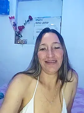 Snapshot of Keila10 chatting on October 22, 2025, 3:07 am Keila10 online show from October 22, 2025, 3:07 am