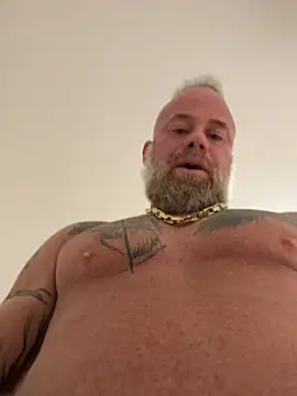 Snapshot of Muscledick40 chatting on March 13, 2026, 1:29 pm Muscledick40 online show from March 13, 2026, 1:29 pm