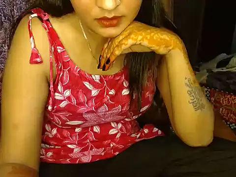 Snapshot of Kittibhabhi-9 chatting on October 10, 2025, 7:29 am Kittibhabhi-9 online show from October 10, 2025, 7:29 am