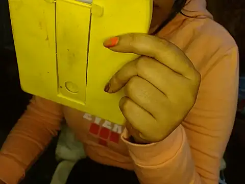 Snapshot of Kittibhabhi-9 chatting on November 10, 2025, 6:01 am Kittibhabhi-9 online show from November 10, 2025, 6:01 am