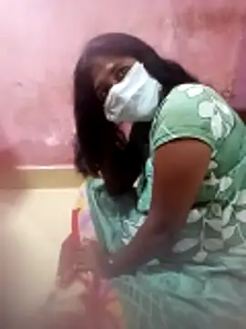 Snapshot of Eswar77 chatting on November 5, 2025, 7:08 am Eswar77 online show from November 5, 2025, 7:08 am