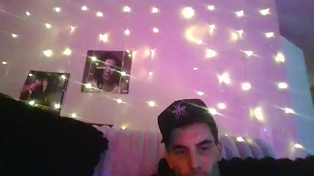 Snapshot of nvthvn555 chatting on October 28, 2025, 1:42 am nvthvn555 online show from October 28, 2025, 1:42 am