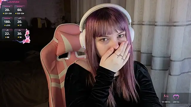 Snapshot of KristiBloom chatting on March 8, 2026, 12:41 am KristiBloom online show from March 8, 2026, 12:41 am