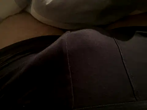 VtoV0 online show from October 11, 2025, 9:57 pm