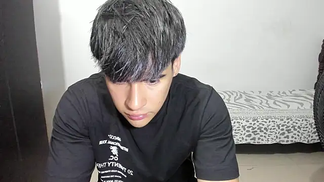 Snapshot of max_morris66 chatting on November 13, 2025, 10:41 pm max morris66 online show from November 13, 2025, 10:41 pm