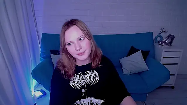 Snapshot of AuroraMour chatting on October 8, 2025, 5:10 pm AuroraMour online show from October 8, 2025, 5:10 pm