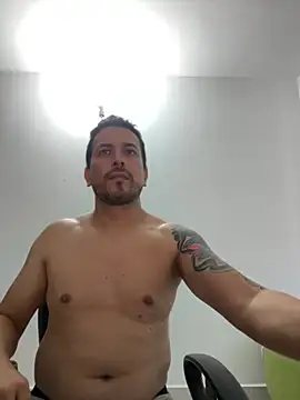 Snapshot of JX7NOVA chatting on November 10, 2025, 11:20 am JX7NOVA online show from November 10, 2025, 11:20 am