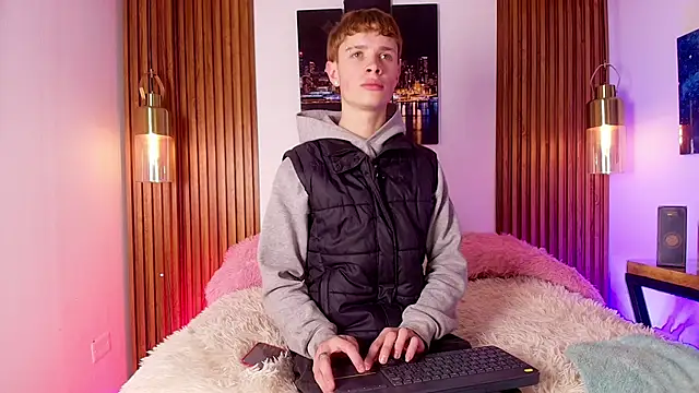 Snapshot of JackFrosst chatting on November 5, 2025, 12:16 pm JackFrosst online show from November 5, 2025, 12:16 pm