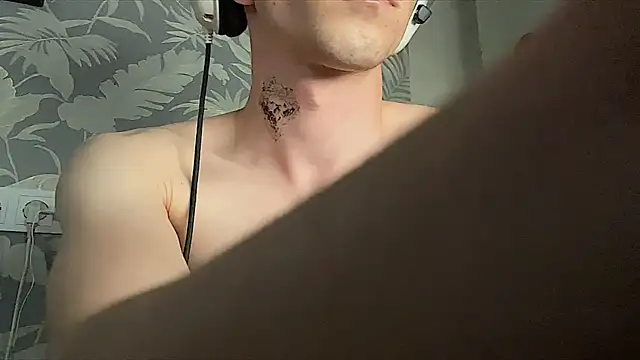 suicdemask online show from June 7, 2026, 8:23 pm