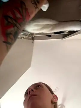 Snapshot of Mia_dca chatting on November 2, 2025, 7:05 pm Mia dca online show from November 2, 2025, 7:05 pm