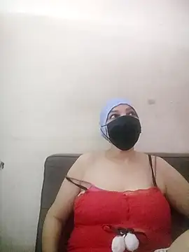 Snapshot of TermedScherzo chatting on October 21, 2025, 5:46 pm TermedScherzo online show from October 21, 2025, 5:46 pm