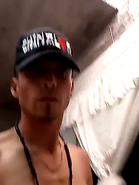 8uno online show from October 25, 2025, 7:19 pm